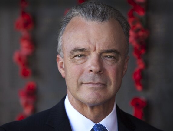 Dr Brendan Nelson